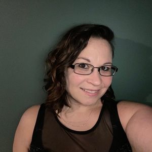 Meet your Posher, Nikki